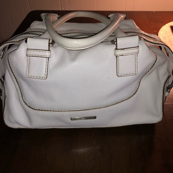 Michael Kors Handbags - Vintage Michael Kors cream/white satchel bag